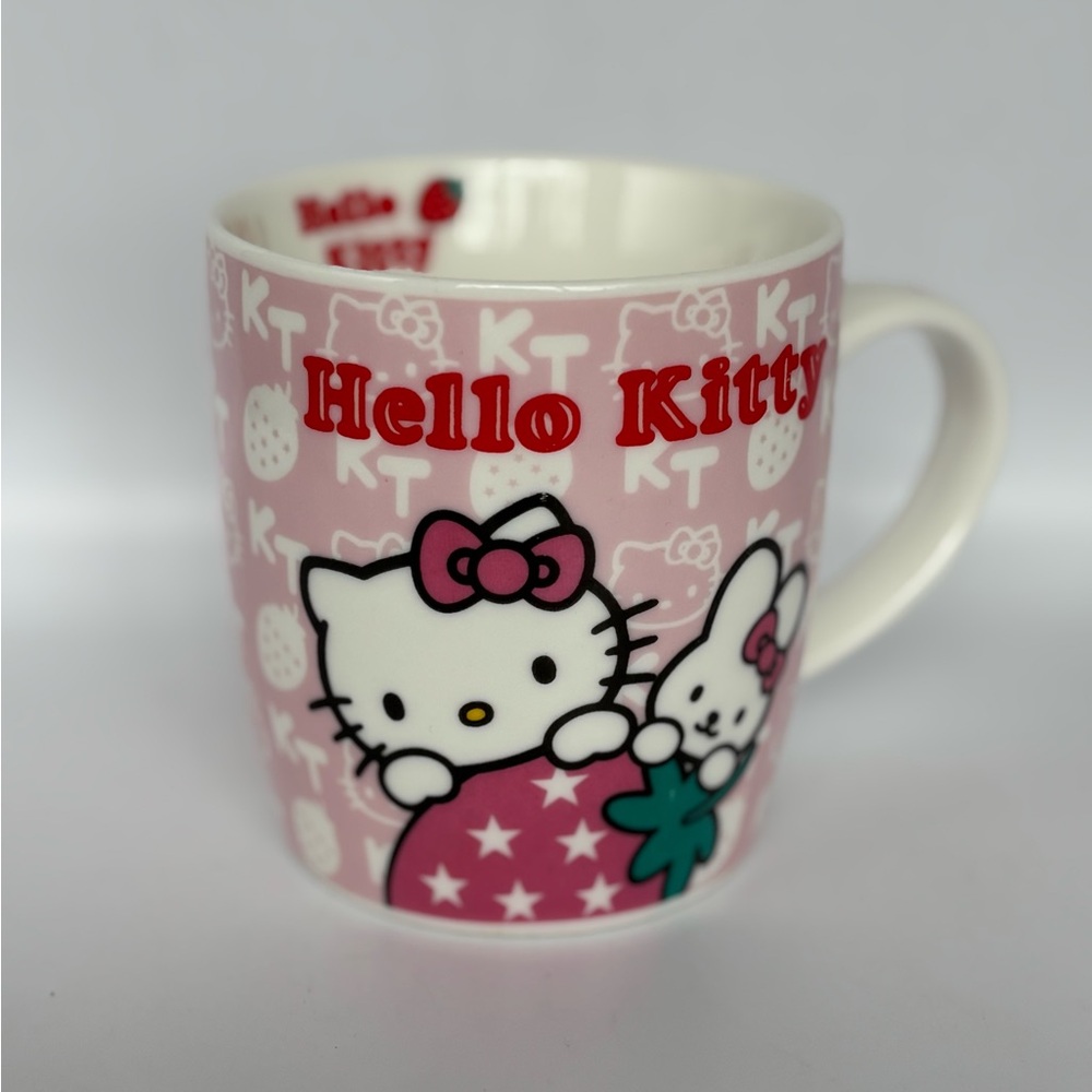 Hello Kitty Ceramic Strawberry 🍓 Mug Cup